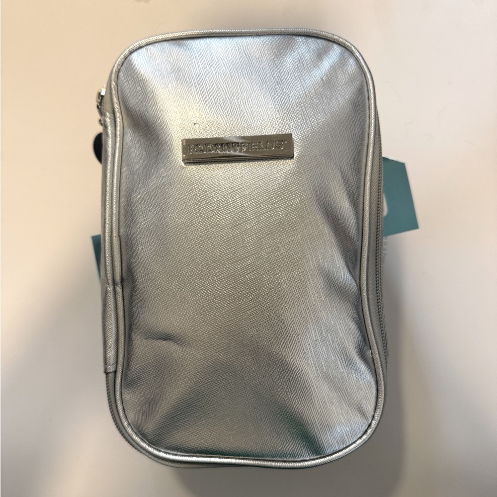 Rodan + Fields cosmetic/skincare bag
